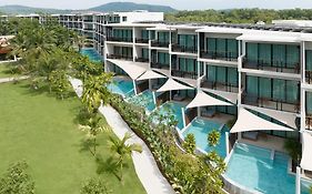 Holiday Inn Resort Mai Khao Beach 4*