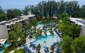 Holiday Inn Resort Phuket Mai Khao Beach 4*